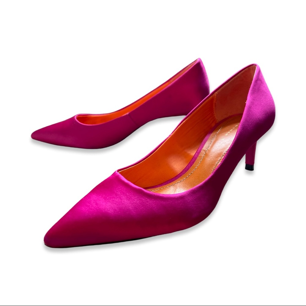 Zara Woman 7 US Fuchsia Satin Pointed High Heel